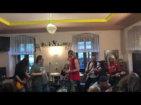 Last Rebel - Last Rebel - Tichej blázen