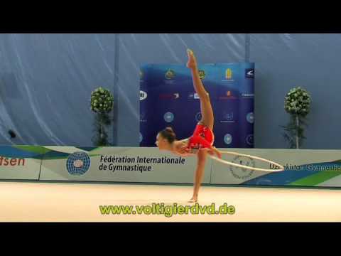 WC Tashkent 2011 - Junior Hoop 02 - Kseniya CHELDISHKINA