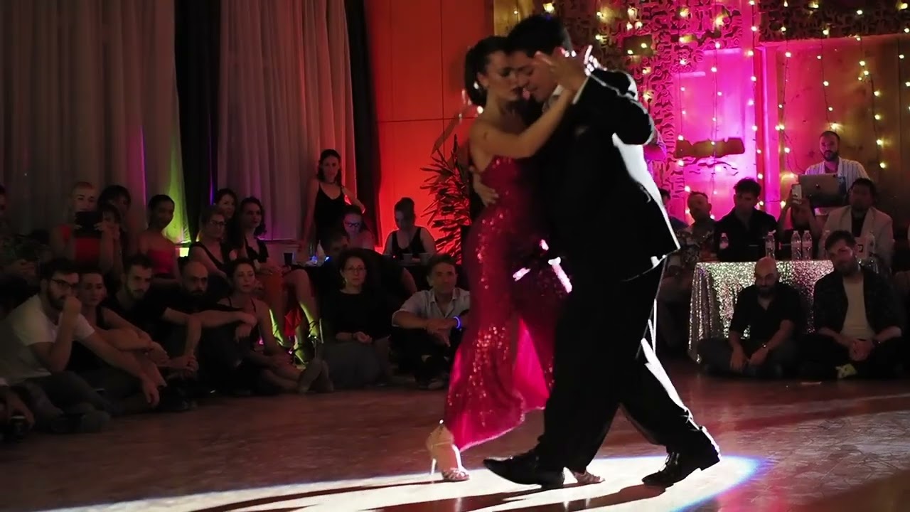 Carlitos Espinoza & Agustina Piaggio 5/5