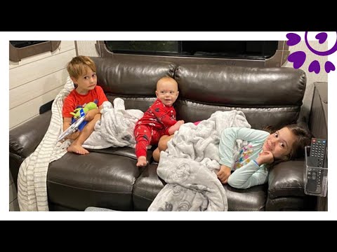 CLEANING DAY IN THE MOTORHOME - FLÁVIA CALINA