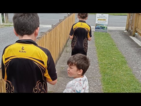 WEET BIX CHALLENGE!!!! with Special Guest! BEPSON!