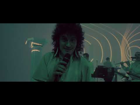 Client Liaison – House of Holy (Live From Heaven)