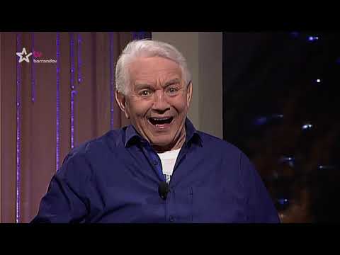 Nikdo není perfektní (2016/8)