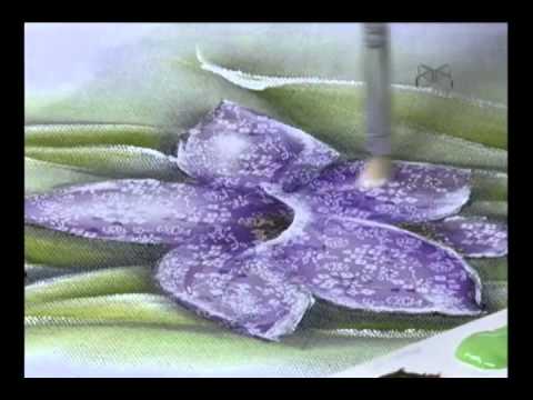 Mulher.com 02/08/2012 Luis Moreira - Lirios em patch aplique 02