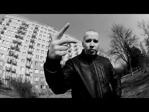 Lukas (Odgłosy Miasta) - P.O.L.S.K.A. (OFFICIAL VIDEO 2015)