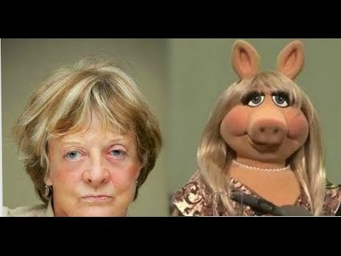 DAME MAGGIE SMITH AVOIDS AN INTERVIEW WITH MISS PIGGY ABOUT DOWNTON ABBEY