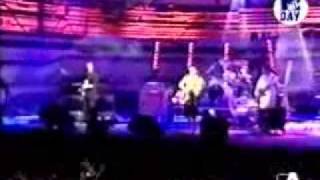 CARMEN CONSOLI mtv day 2000 stato di necessità