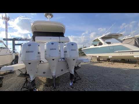 2021 Regal 38 XO exterior