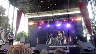 The Dodos-&#39;Paint The Rust&#39; LIVE! @ First City Music Festival