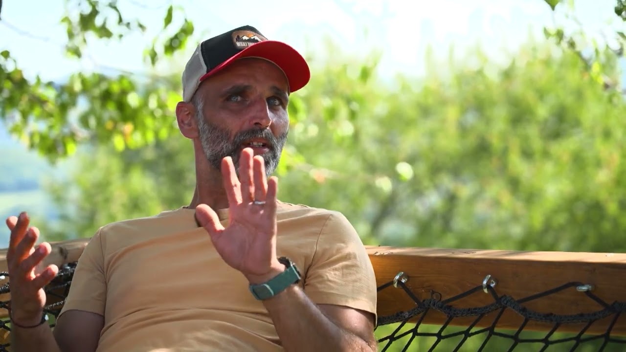 Rubrika Urob si sám z relácie Na chalupe - Jeseň 2025 č.20 Chatka na kolesách 4 - Lukáš Urblík