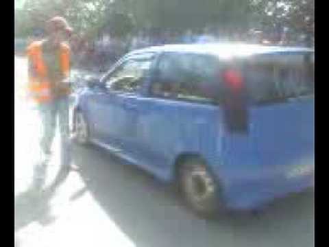 Punto 1/4 mile drag race --- 15.7 sec