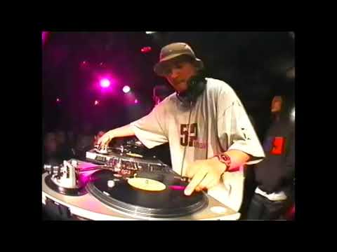 DJ VIN ROC at TABLETURNS 2nd ANNIVERSARY