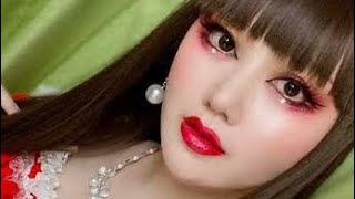 人気バンドの美人ボーカルが離婚発表「別々の道を進むことが最善」“交際0日婚”も約2年でピリオド