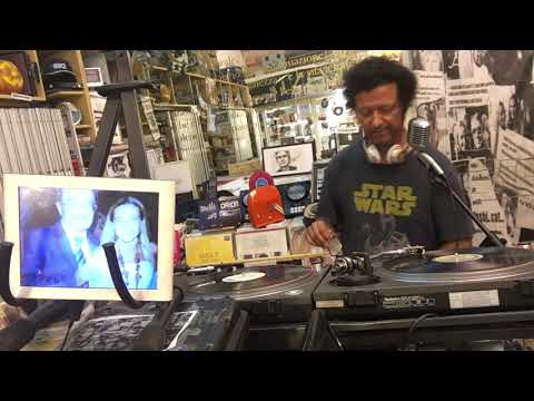 SAMPLED | Pino D'Angiò vs Madison Avenue