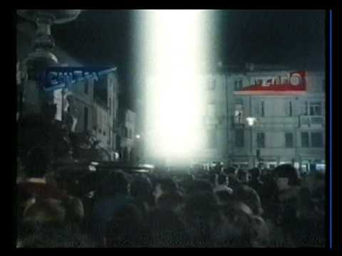 Cinzano Make Contact Advert 1984