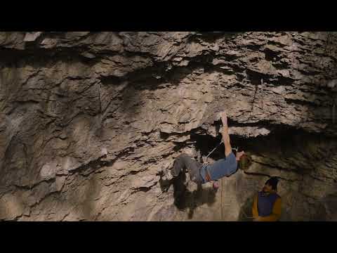 RAW SENDS: Colin Duffy Flashes Dead Souls (5.13d/.14a)
