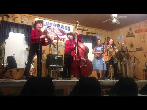 The BAKER FAMILY (#43) @ The Great Southern Bluegrass Event