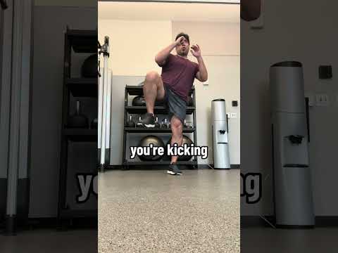 How to do a crescent kick 🥋 Crescent kicks are great to use in several martial art styles like