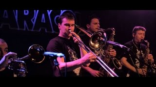 Hakuna Ma Samba - Brass Band - Stage Show
