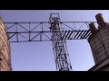 U místa je vloženo video