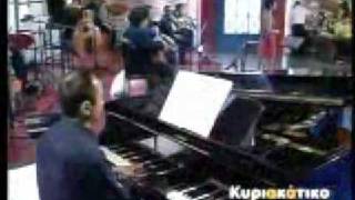 ΚΙ ΕΓΩ ΣΑΝ ΠΟΛΗ ΑΦΗΝΟΜΑΙ