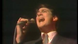 Spandau Ballet - &quot;Pleasure&quot; - Granada Goes Pop for Guy Fawkes (05-11-1983)