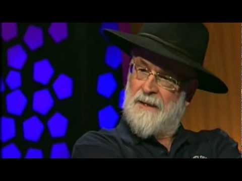 TERRY PRATCHETT - THE LATE LATE SHOW (04/05/12)