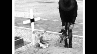 Stiff Little Fingers - Dum Dum Girls (Stiff Little Fingers/Dream Away Life EP) [HQ]