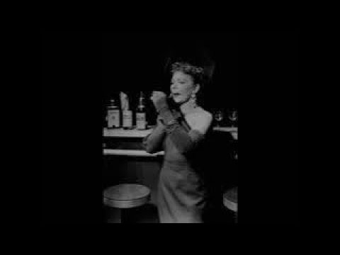 Hanka Bielicka jako dawna szansonistka - Tra la la