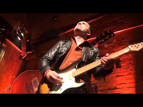 Kai Strauss & TEBA (D), Blues Garage, 21.10. 2017