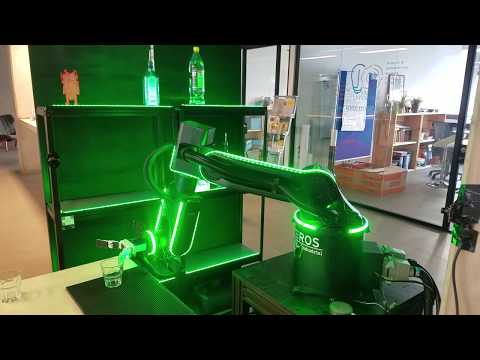 Roberto the Robot Bartender from Lunchbotics in TalentGarden Vienna