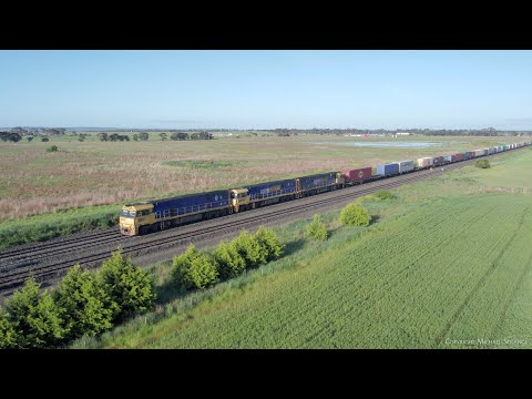 7AM5 Pacific National Container Freight Train With NR81 NR90 NR106 (30/10/2022) - PoathTV Railways
