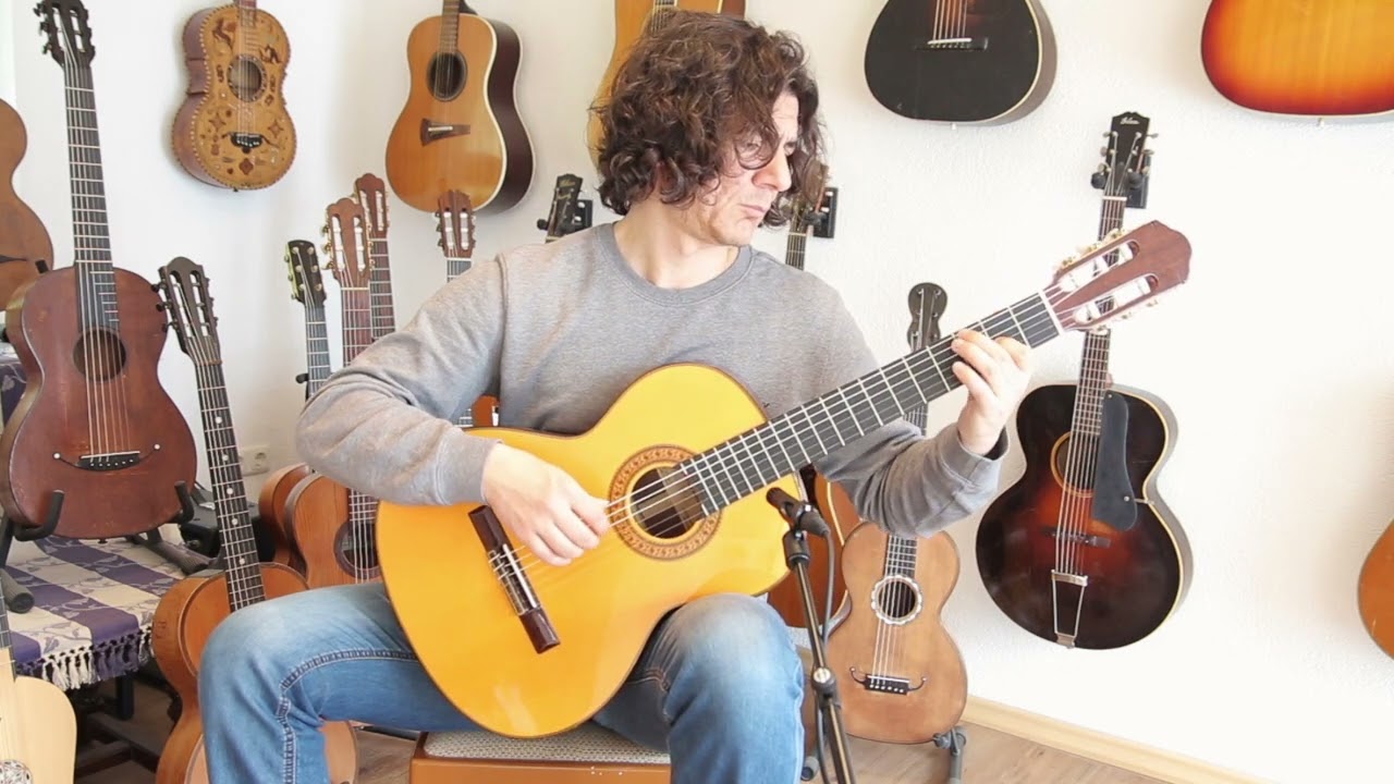 Tomas Leal – Fine Handmade Classical Guitar With Excellent Sound Quality!