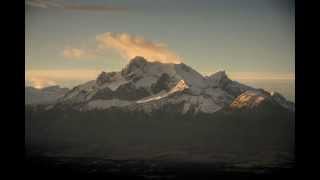 preview picture of video 'Time lapse photo HDR réalisé de jour sur le Mont Ferrand (Alpes) avec les nuages'