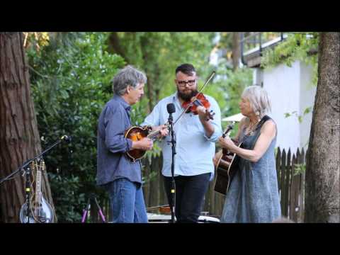 download lagu mp3 mp4 Tom Rozum, download lagu Tom Rozum gratis, unduh video klip Tom Rozum