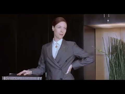 Erin Brockovich - Two Wrong Feet in Ugly Shoes Movie Clip