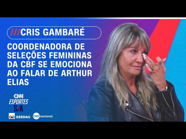 Cris Gambaré se emociona ao falar de Arthur Elias e luta pelo feminino | ESPORTES S/A