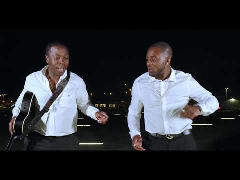 Johan Misiedjan ft Derillio Mi Lobi Wi Official Videoclip