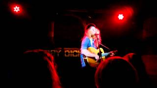 Stu Larsen - Ferry To Dublin (Live at Moby Dick Club, Madrid)