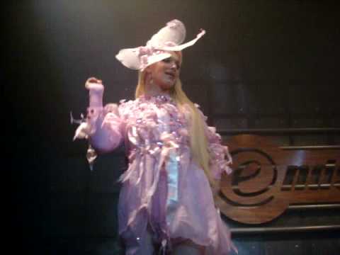 Stripperella - Boate Friends - Behind These Hazel Eyes