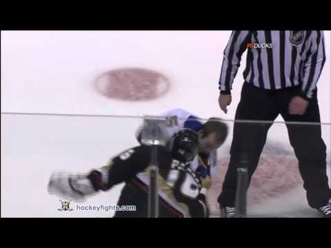 Barret Jackman vs George Parros