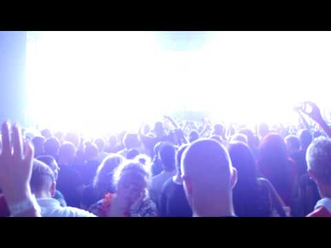 DJ Tiesto - Sweet Things (Feat. Charlotte Martin)