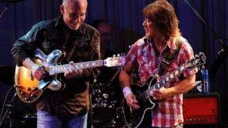 B'z松本グラミー受賞作 Larry Carlton & Tak Matsumoto 「Easy Mystery」