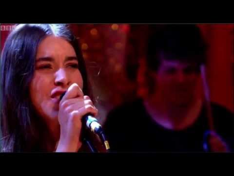 HAIM - Forever (Jools' Annual Hootenanny)
HAIM - Forever (Jools' Annual Hootenanny)