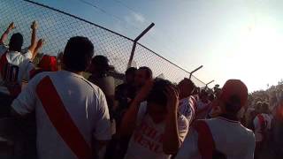 preview picture of video 'La Banda del Basurero celebrando que el Club Deportivo Municipal vuelve a primera'