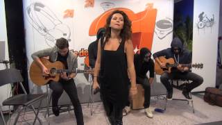 Inna - Low (LIVE @ RADIO 21)