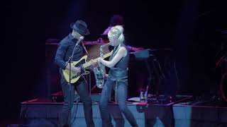 Mindi Abair & The Boneshakers LIVE in Vegas "Vinyl"