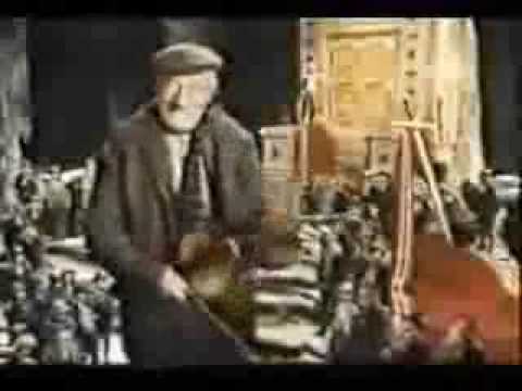 Movie Trailer: Darby O'Gill and the Little People (0)