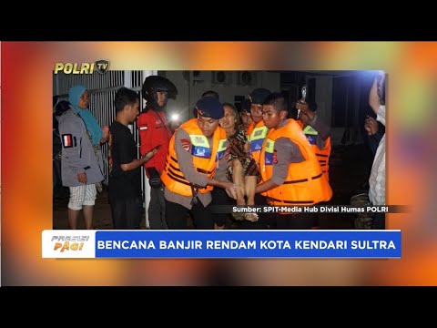 BANJIR DI KEDIRI POLISI TURUN TANGAN BANTU WARGA