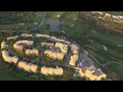 Luftaufnahme mit Drohne eines Hotels, aerial drone view